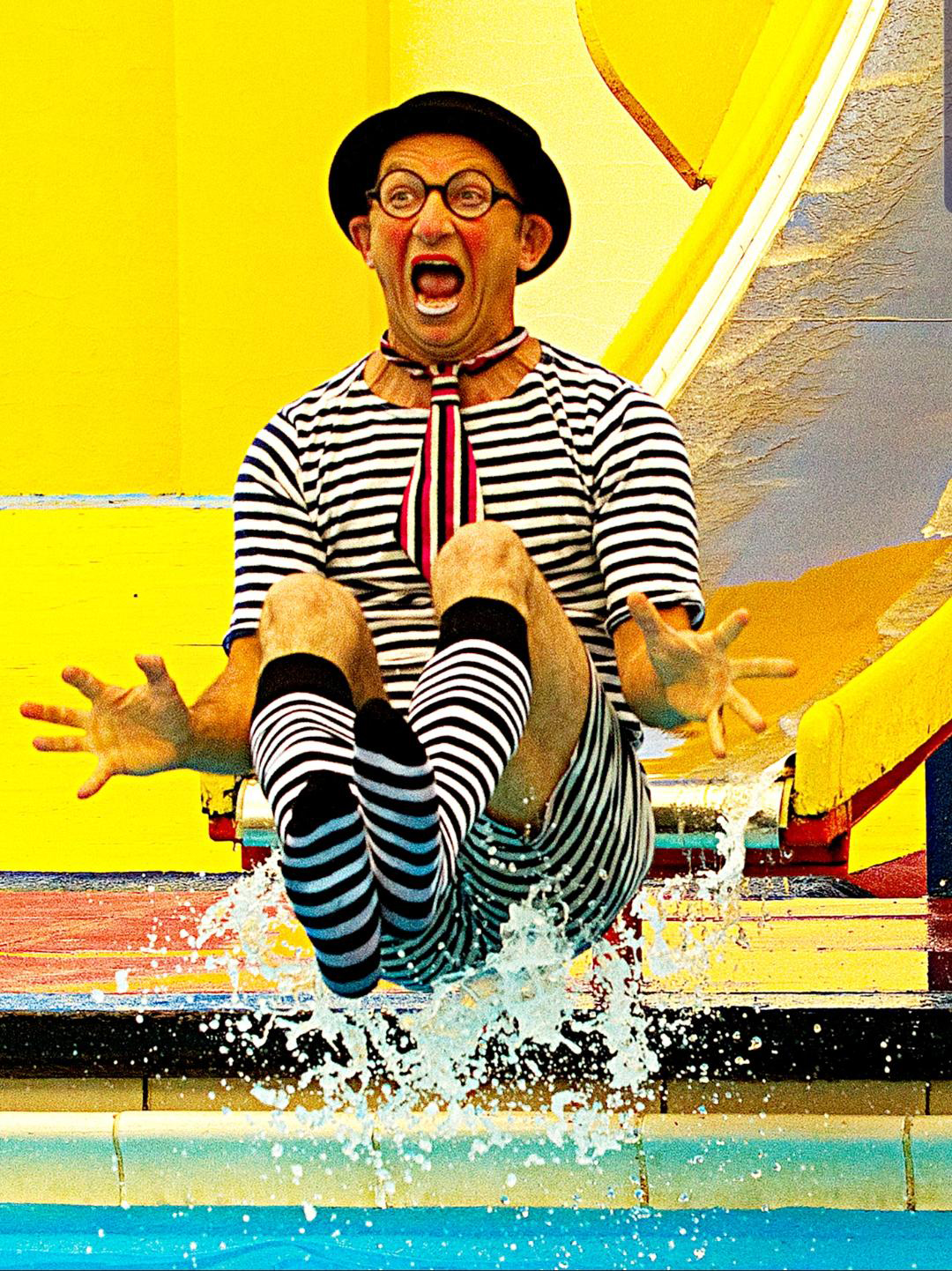 2008 Allan Sutherland, Zippo takes the plunge