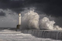 2020 John Burns, Breaking Waves